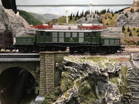 Märklin trains: Br 194 158-2 DB