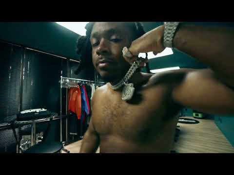 Lil Quill - Dandruff (Official Music Video)