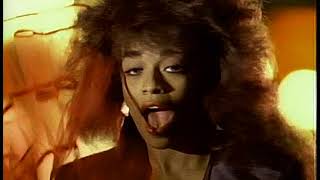 Deja - You And Me Tonight