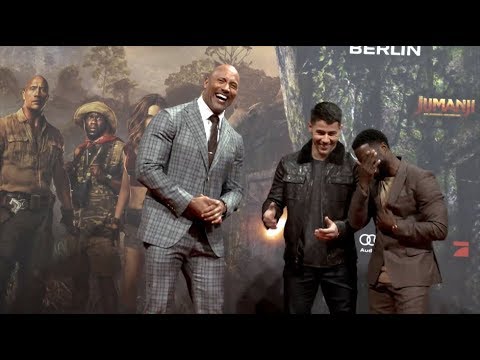 JUMANJI: WILLKOMMEN IM DSCHUNGEL - Deutschlandpremiere | Ab 21.12.2017 im Kino! 🐵🐘🐊🦁