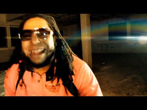 Yaga & Mackie - Los Rompemuelas (Video oficial)