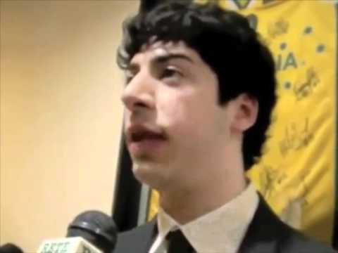 Renzo Bossi confonde australiani e canadesi (INTEGRALE!!)