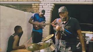 Download lagu Ama GD6 Umuntu Uyajika mp3