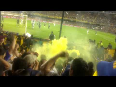 "Cantemos todos con alegría" Barra: La 12 &bull; Club: Boca Juniors
