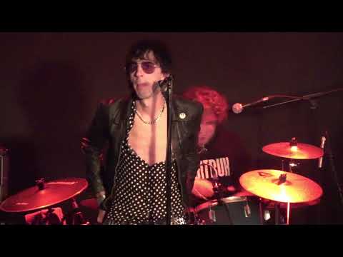 SUMISIÓN CITY BLUES - Sólo Tú