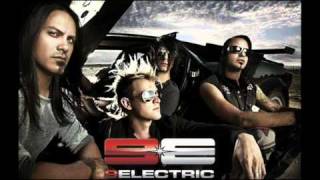9Electric feat. Wayne Static - Destroy As You Go