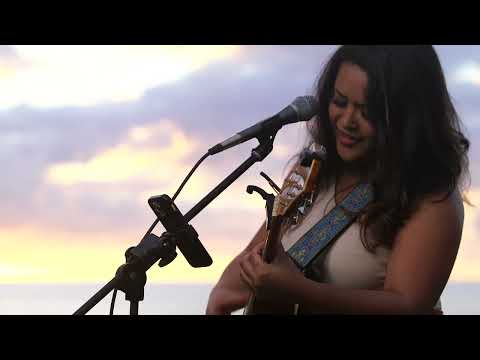 Keilana - Leave The Door Open (HiSessions.com Acoustic Live!)