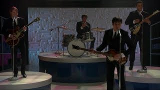 Glee - I Saw Her Standing There (Full Performance)