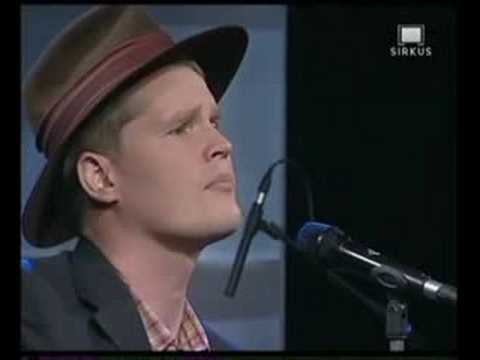 Baggalútur - Pabbi þarf að vinna