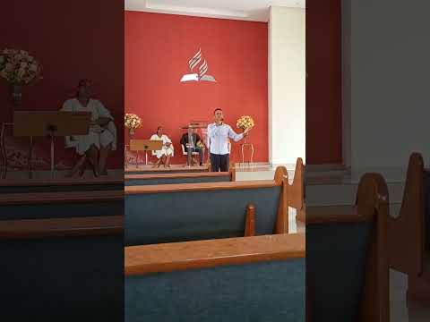 Louvando na IASD Central de Contendas do Sincorá - BAHIA 