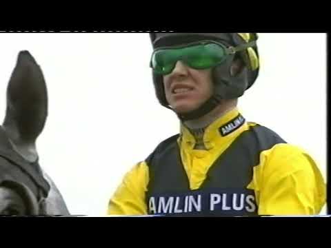 2006 JCB Triumph Hurdle - Cheltenham Festival