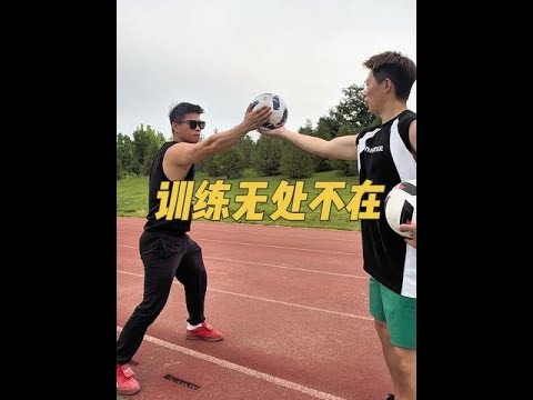 What does \Gela Lianshou\ mean? @Cheng Ran #Zhao Honggang #Be Yourself #Strive to Be Better