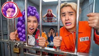 Download lagu KPop Demon Hunters ESCAPE Prison! mp3