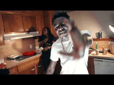 TG Kommas - Kilt For That (Official Music Video)
