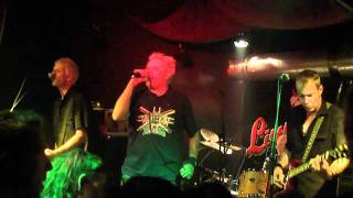 Sham 69 - They Don&#39;t Understand live @ Little Devil Tilburg | 25-10-2010 (1/4)