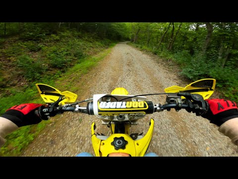 I Got a Suzuki TWO STROKE? | RM125 FIRST RIDE