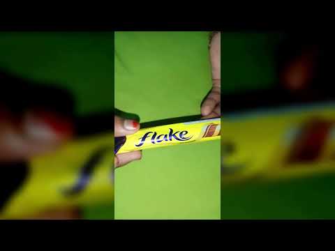 #shorts Flakes Chocolate // Milk Chocolate Bar By Cadbury