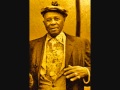 Sunnyland Slim : SHE GOT A THING GOING ON