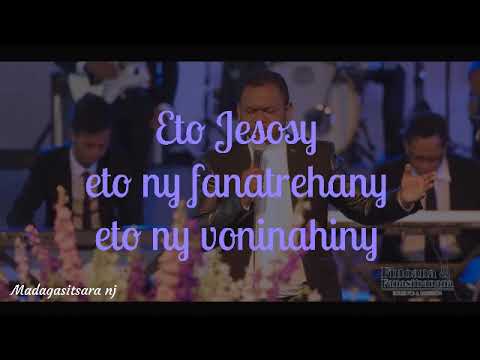 Eto Jeso  Groupe de louange Finoana sy Fanasitranana Karaoké