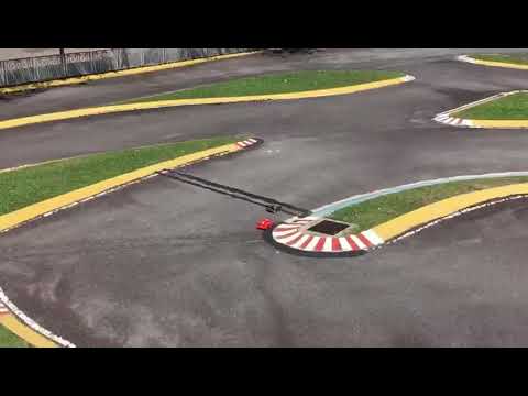 TRF 417 v5 VS Xray t4