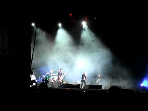Stone Temple Pilots - Silver Gun Superman (Maquinaria Festival 2011 HD)