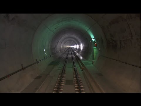 Die Reise durch die Röhre - Sicher durch den Gotthard-Basistunnel