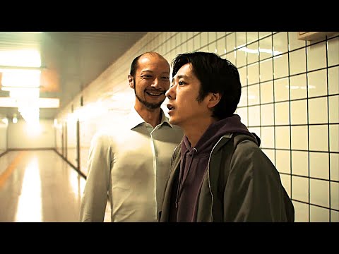 Man Stuck In A Strange Subway And Keeps Walking, But Always Ends Up In The Same Spot