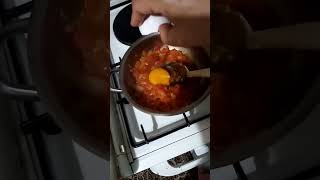 #Shorts simple and healthy sauteed #egg and #tomatoes for breakfast are enough.