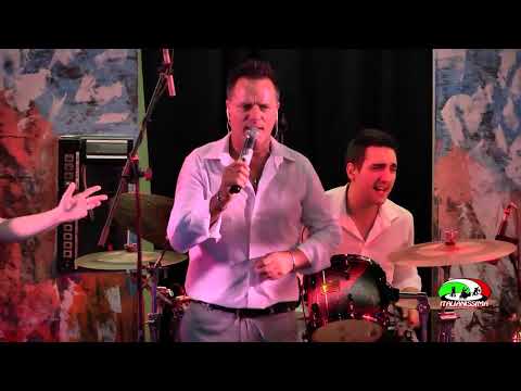 MARCO E IL CLAN TU SEI L'UNICA DONNA PER ME  #italianissimatv #veryitaliantv #marcoeilclan