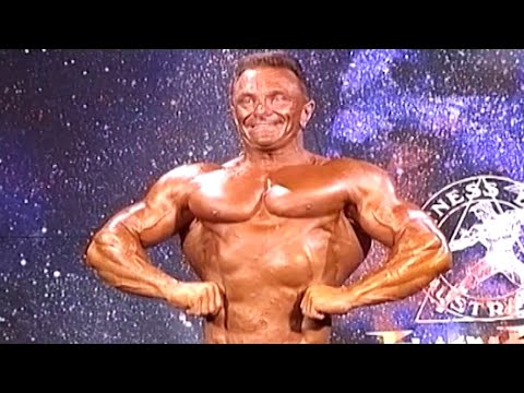 Douglas Powell (AUS), NABBA Australasia 1995 - Masters Winner