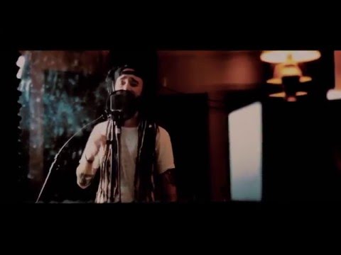 O Muro de Pedra - O Muro de Pedra (Clipe Oficial)