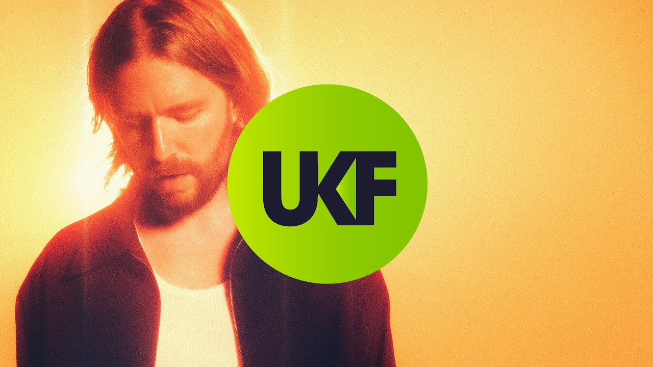 Sub Focus & Subsonic - Roll Too Deep