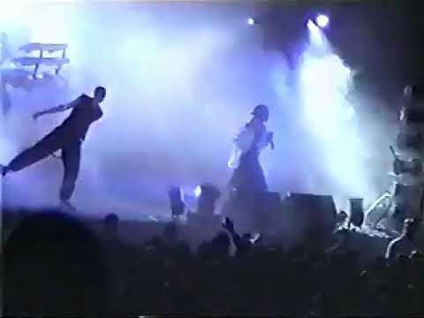 Leeroy's jazz steps fusion on Mind Fields 1998, slow motion.