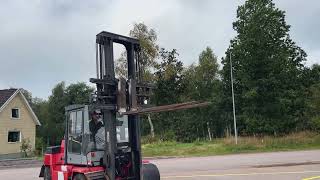 Prodaja Kalmar DCD 80-6 teškog viljuškara - Slika 4 | Machineryline BA Kalmar DCD 80-6 teški viljuškar | Slika 4 - Machineryline