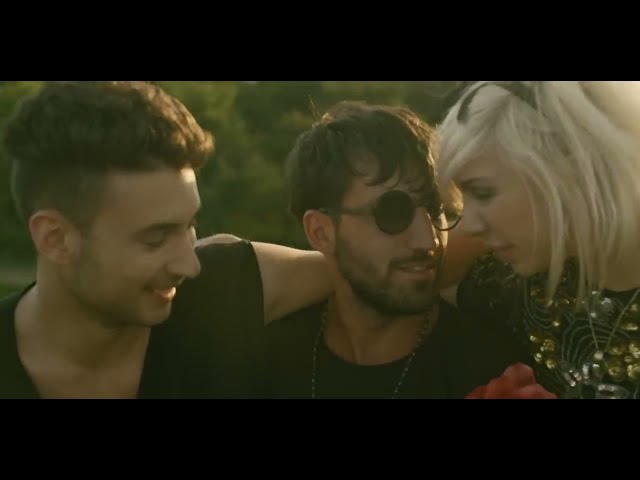  mit dem Titel 'One Day / Reckoning Song' / Video ((jetzt ansehen))