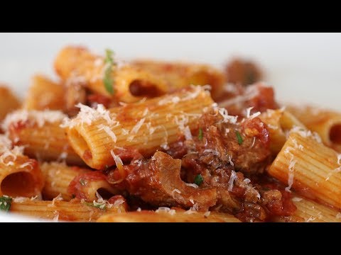 Beef Short Rib Ragu Pasta Sauce With Rigatoni