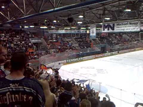 München vs. SERC Wild Wings - Finalspiel 2  - Support der SERC Fans während der 2. Drittelpause