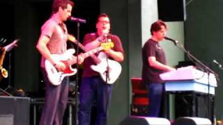 They Might Be Giants - Where Do They Make Balloons? (2009-07-11 - Prospect Park - Celebrate Brooklyn!)