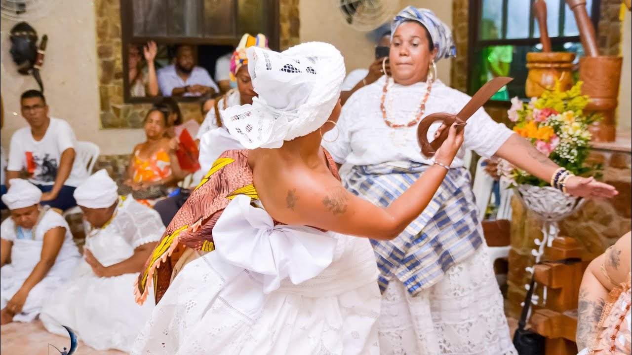 Rum de Yansa/ olhem a imponência dessa senhora