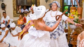 Rum de Yansa/ olhem a imponência dessa senhora