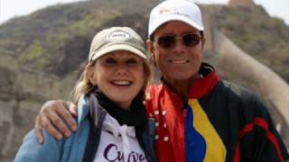 Cliff Richard and Olivia Newton John till 2008 .......(Catch Me)