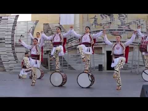 Bulgarian Folk dance with drums