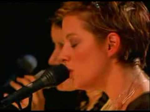 Sarah Mclachlan - Elsewhere with Paula Cole (live)