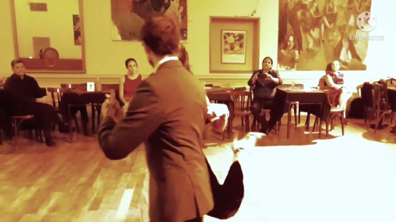 improvisación de Tango Tema "Hasta siempre amor". Damian Esell y Noelia Soldera.
