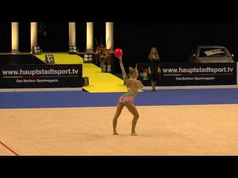 Berlin Masters 2013 Laura Jung, Ball, Germany