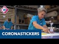 Klokje rond werken om alle coronastickers op tijd af te krijgen - OMROEP WEST