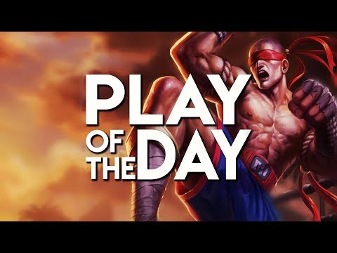 Play of The Day #02 "Lee Sin" | League of Legends