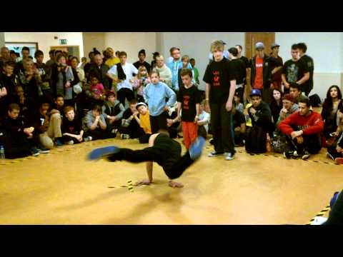 Da B-boy/girl Cyphers - Birmingham Breakfest 2011 (5