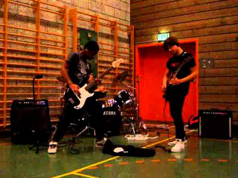 Improvised - Creeping Death Cover