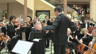The Florida Orchestra's Surprise Performance at International Plaza